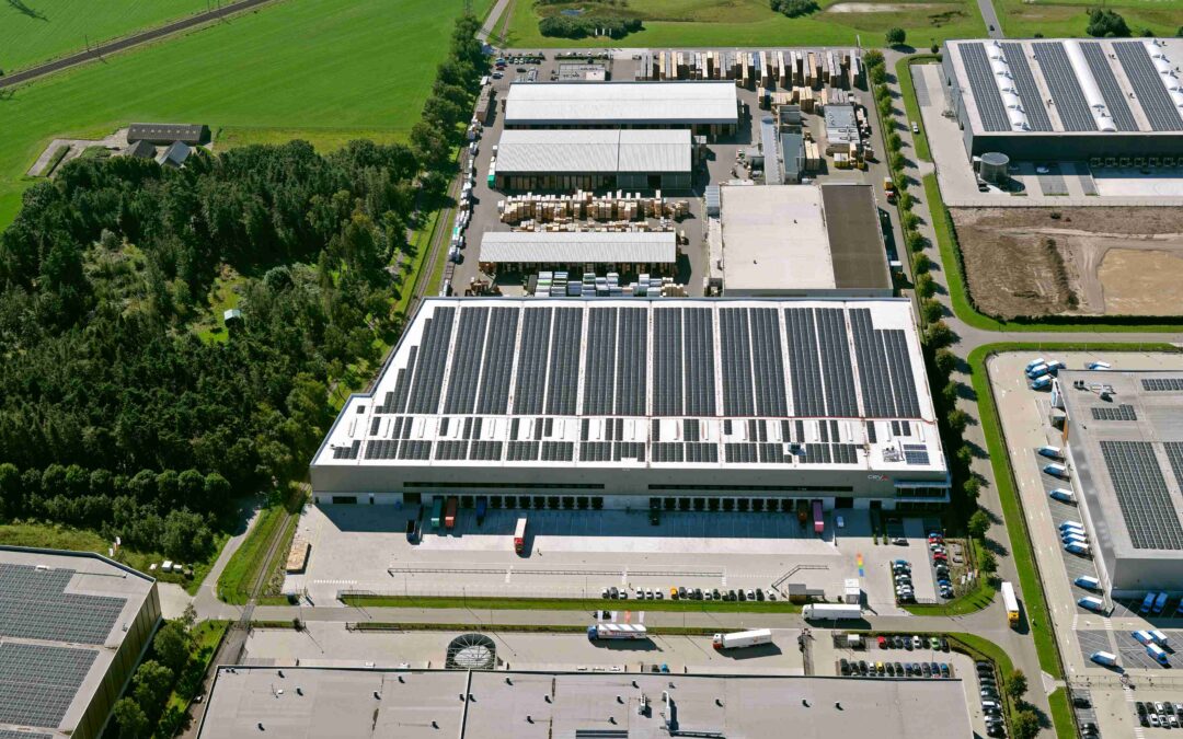 DHG TwoZero en Ceva slaan duurzame handen ineen met PV-installatie en operational lease op Smartlog Roosendaal